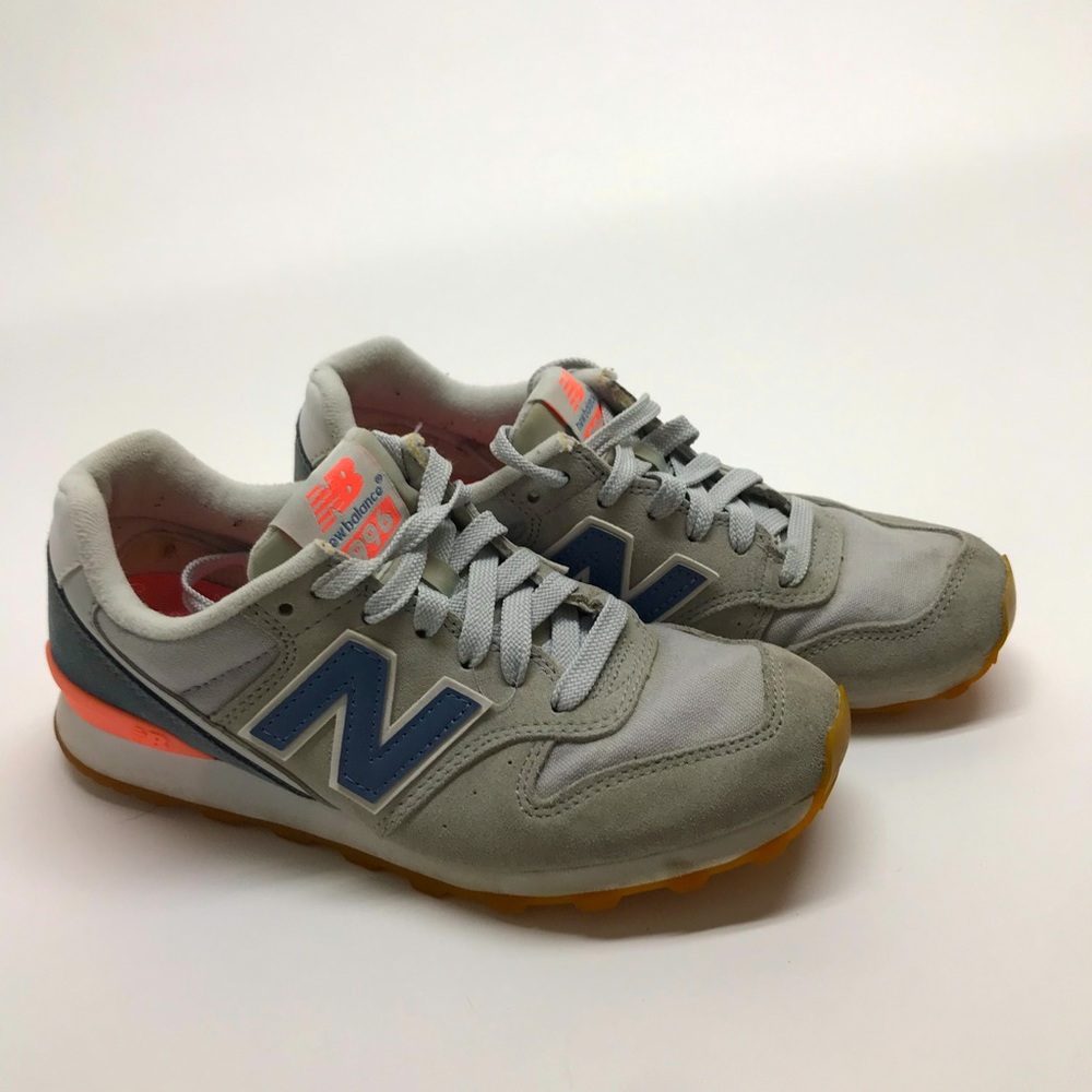 New balance shoes size 6